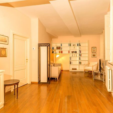 Il Gallo - Charming Apartment In Lucca Heart Buitenkant foto